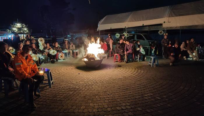 花蓮縣光復鄉保安寺舉辦「0923馬太鞍溪堰塞湖溢流災後百日紀念」跨年活動。攝影/張岱屏