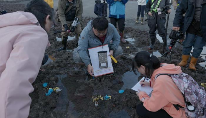 2026年2月4日清晨，中油和民間團體共同到桃園大潭藻礁現勘。